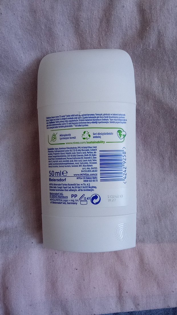 Nivea Pearl & Beauty Kadın Deodorant 50 ml - Görsel 2