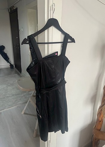 Siyah Deri elbise - Görsel 4