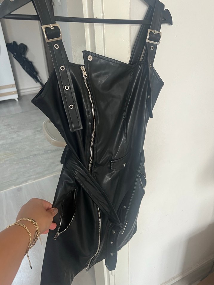 Siyah Deri elbise - Görsel 2