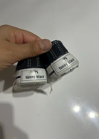 Tonny black - Görsel 3
