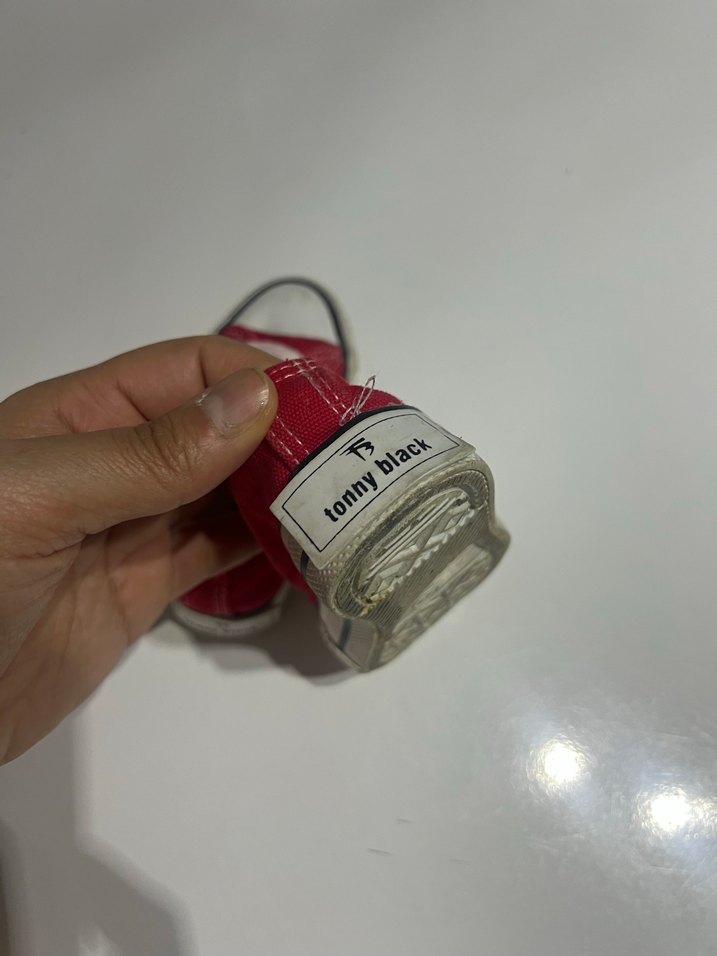 Tonny black - Görsel 2