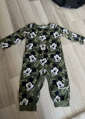 Uzun Kollu Mickey Mouse Bebek Tulumu