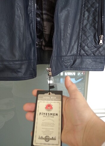 XxL beden etiketli sıfır deri mont - Görsel 2