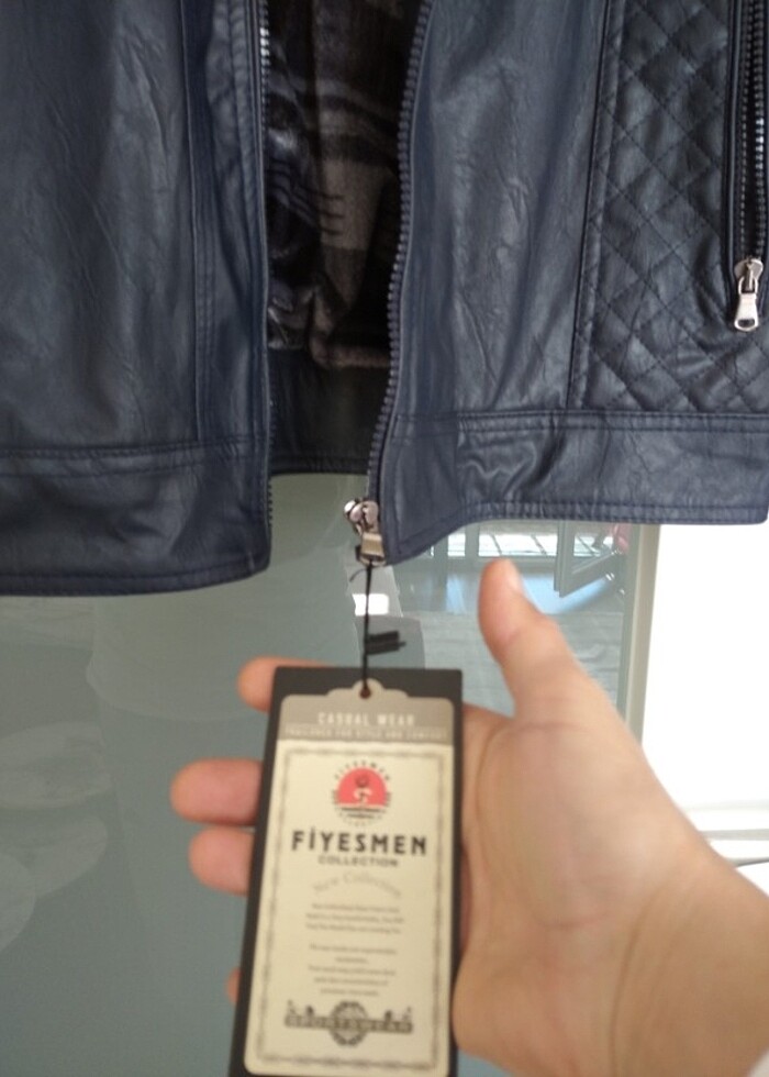 XxL beden etiketli sıfır deri mont - Görsel 2