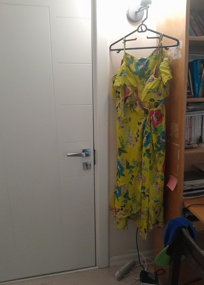 Renk sevenler için,yandan bağlamali,şık elbise - Görsel 2