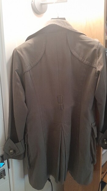 Zara kadın trenchkot - Görsel 4