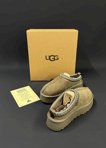 UGG Bej Süet Platform Topuklu Terlik