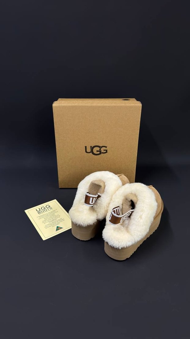 UGG Kadın Bej Kürklü Dolgu Topuk Terlik - Görsel 4