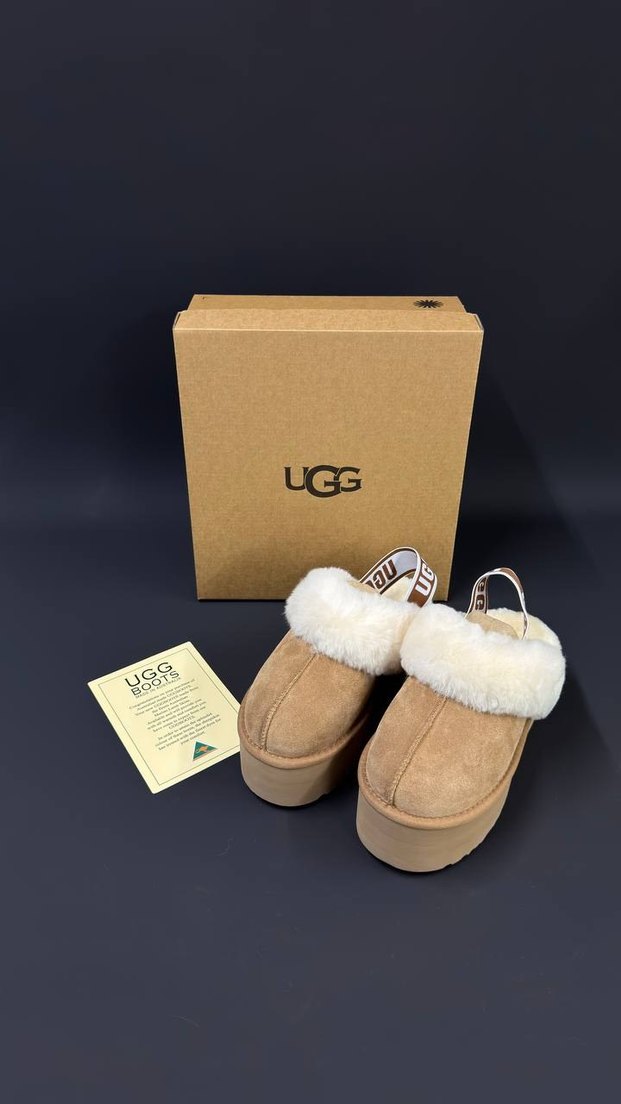 UGG Kadın Bej Kürklü Dolgu Topuk Terlik - Görsel 3