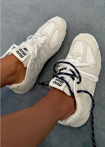 Bej Süet Nakışlı Yüksek Topuklu Bağcıklı Spor Ayakkabı 
fiyat dm - Görsel 7