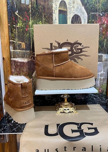 Ugg Ugg Kadın Kahverengi Süet Tüylü Dolgu Topuk Bot