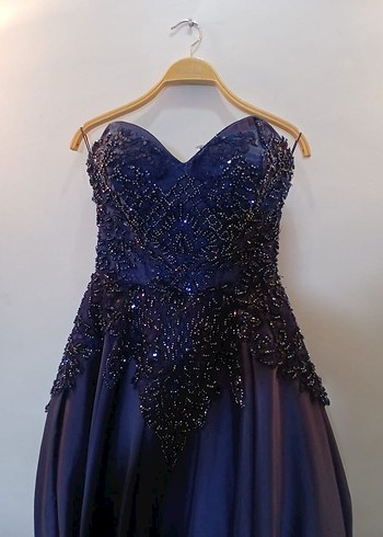 Drapeli Nakışlı Lacivert Uzun Abiye - Görsel 4