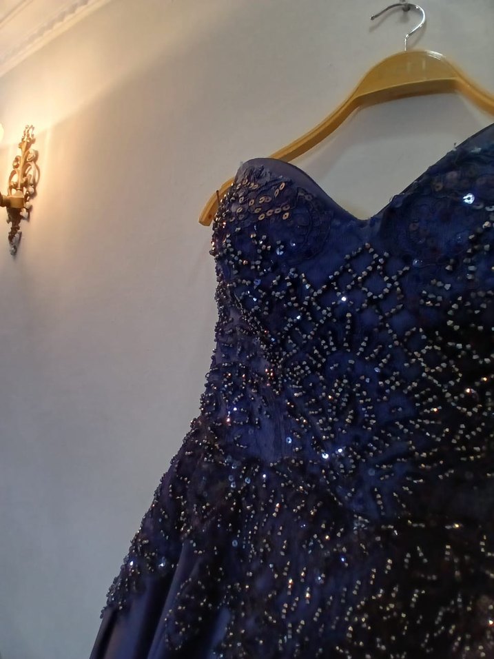 Drapeli Nakışlı Lacivert Uzun Abiye - Görsel 3