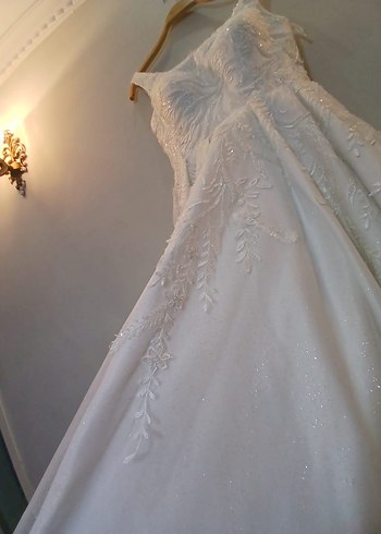 V Yaka A Kesim Uzun Beyaz Gelinlik - Görsel 5