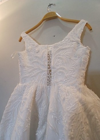 V Yaka A Kesim Uzun Beyaz Gelinlik - Görsel 4