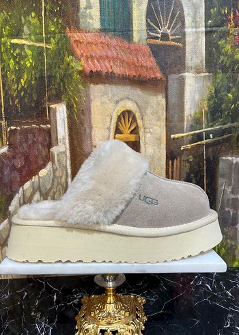 Ugg 37