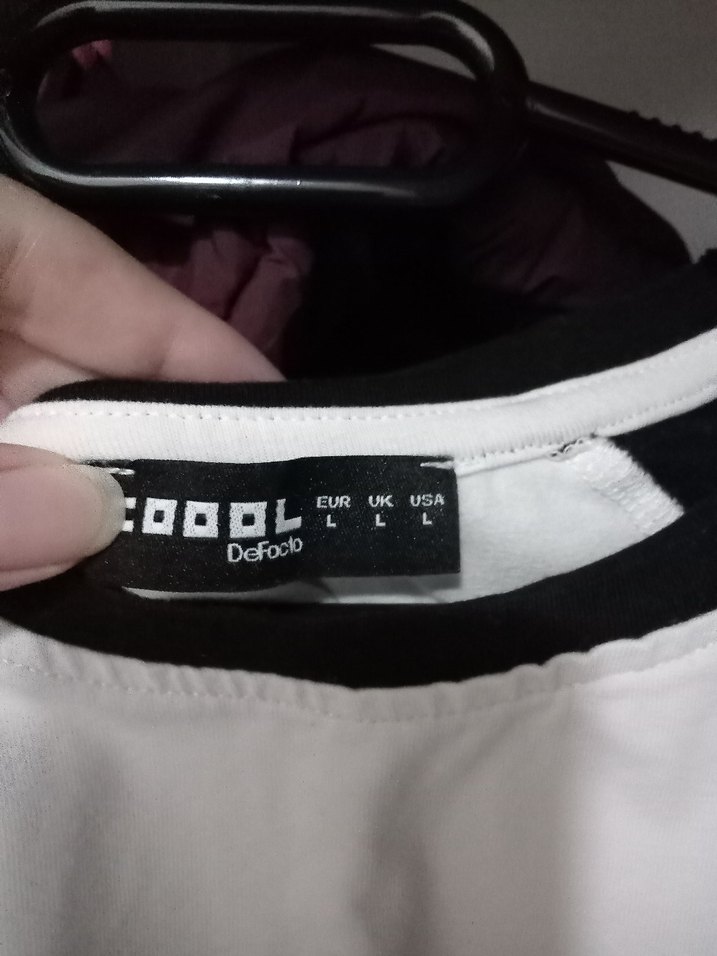 Siyah Beyaz Rahat Kesim Kadın Tişört Crop - Görsel 3