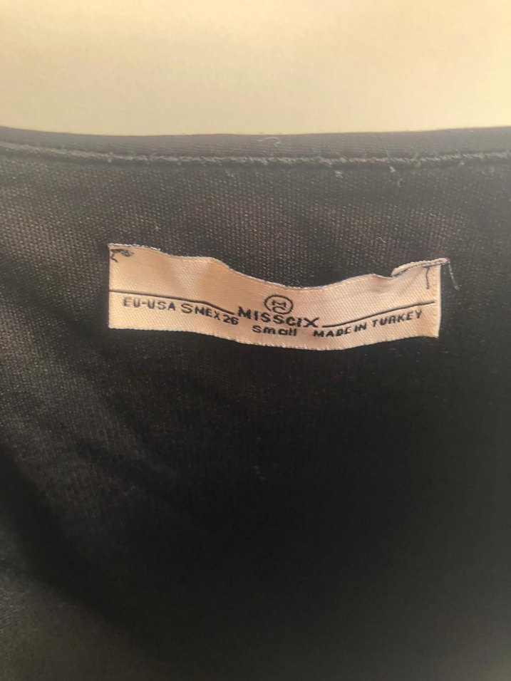 Siyah İnce Askılı Drapeli Midi Elbise - Görsel 4