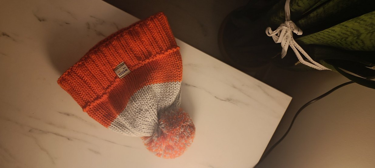 Turuncu Örgü Yün Çocuk Bere - Görsel 3