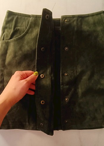 Düğmeli Kadife Mini Etek - Görsel 3