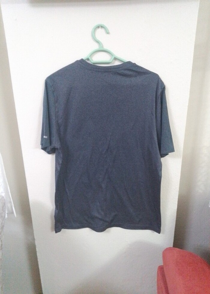 Decathlon tişört L bedendir  - Görsel 4