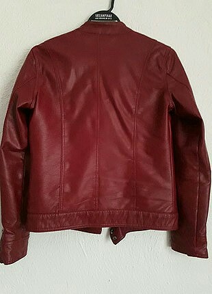 H&M Kırmızı deri ceket