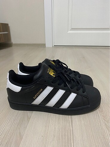 Adidas SüperStar