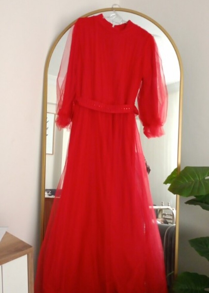 Tüllü tesettür elbise - Görsel 3