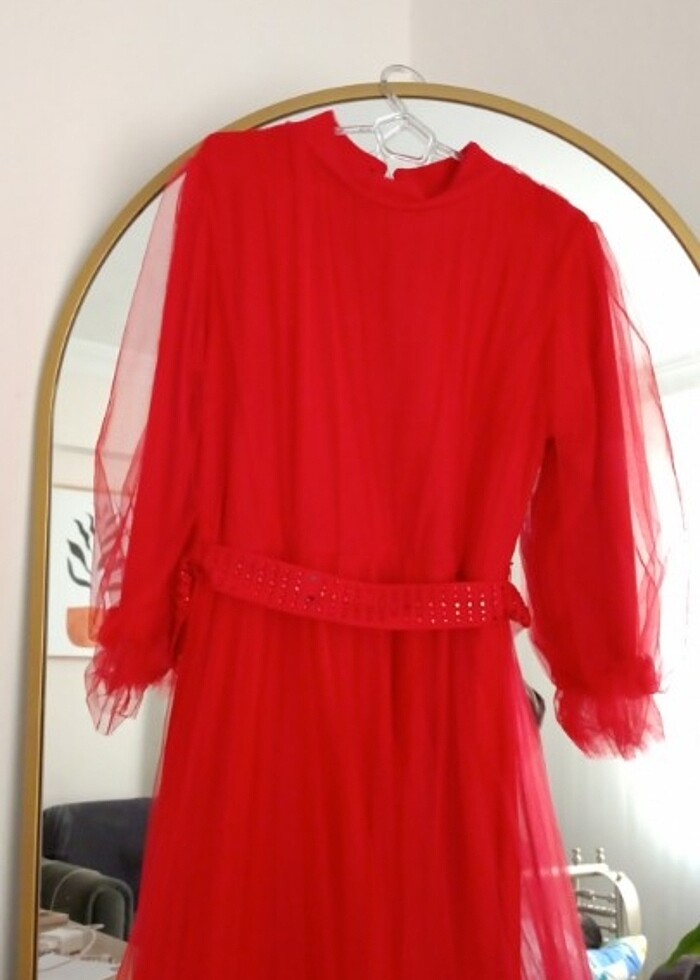 Tüllü tesettür elbise - Görsel 4