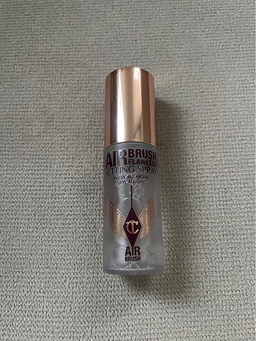 Charlotte Tilbury Makyaj Spreyi