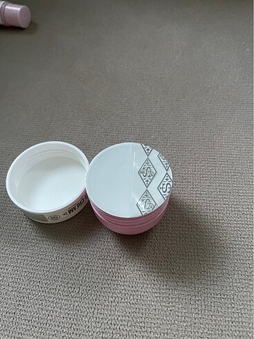 Sephora Sol De Janeiro krem