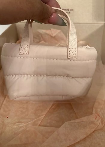 Rare beauty keychain - Görsel 2