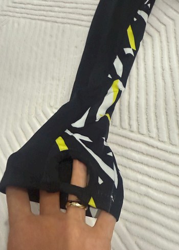 Uzun Kollu Siyah Baskılı haşema üstü - Görsel 3