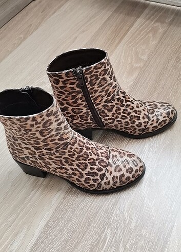 Decathlon leoparli bot
