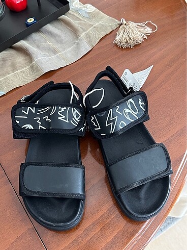 LC Waikiki Erkek cocuk sandalet