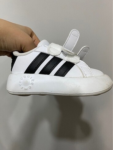 20 Beden Adidas bebek ayakkabı