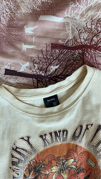 s Beden Bershka crop top