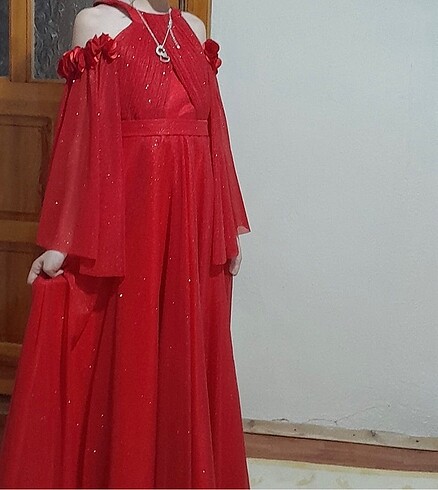 Diğer Kız çocuk kırmızı elbise