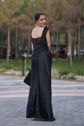 s Beden Gece elbisesi