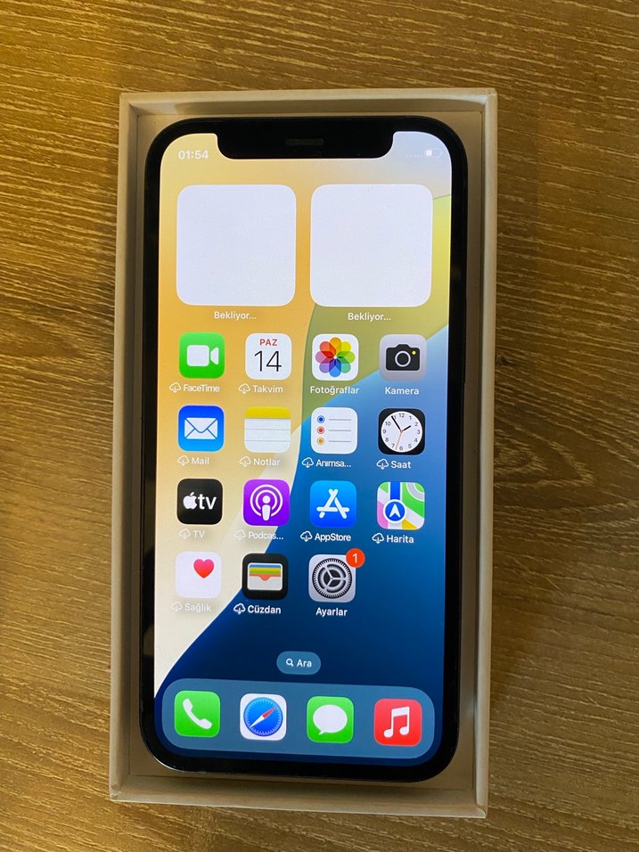 Siyah iPhone 12 Mini - Görsel 4