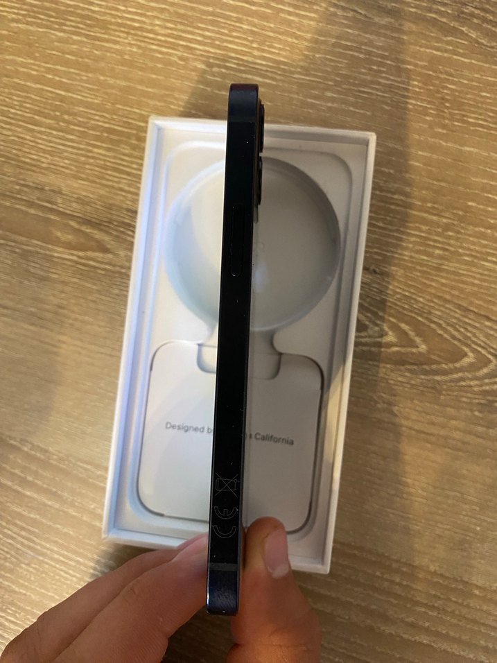 Siyah iPhone 12 Mini - Görsel 2