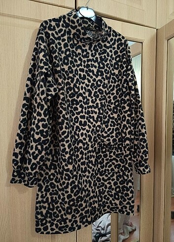 Leopar desenli şık bluz