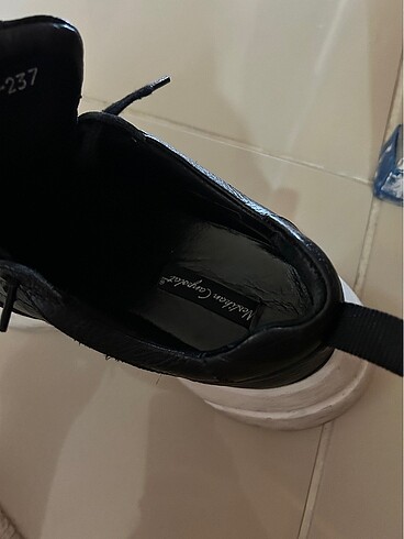 37 Beden Neslihan Canpolat Sneaker