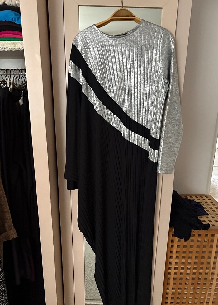 Tesettür elbise - Görsel 3