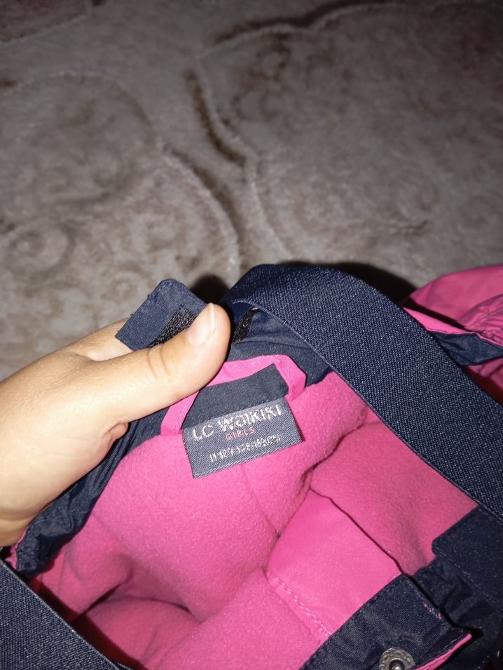 Kız Çocuk Kapüşonlu Çiçek Desenli Yelek - Görsel 3