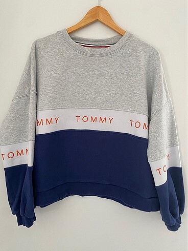 Tommy hilfger sweatshirt