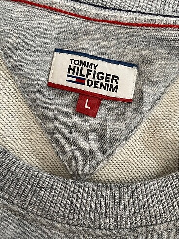 l Beden Tommy hilfger sweatshirt