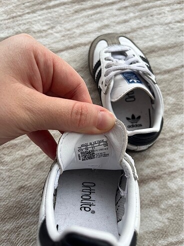 21 Beden beyaz Renk Adidas samba
