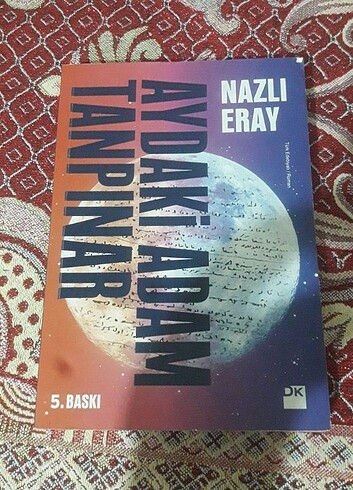 aydaki adam tanpınar nazlı eray