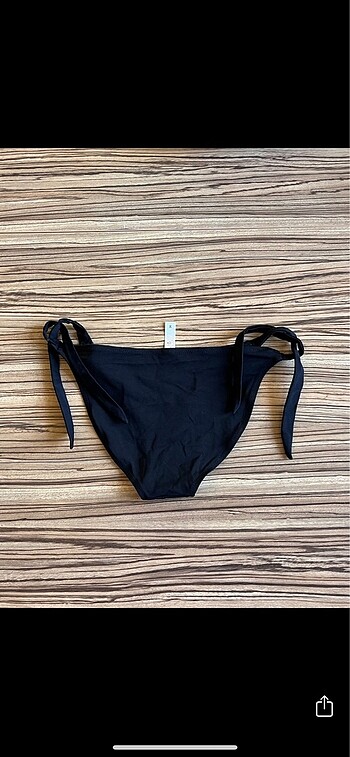 suwen siyah bikini altı